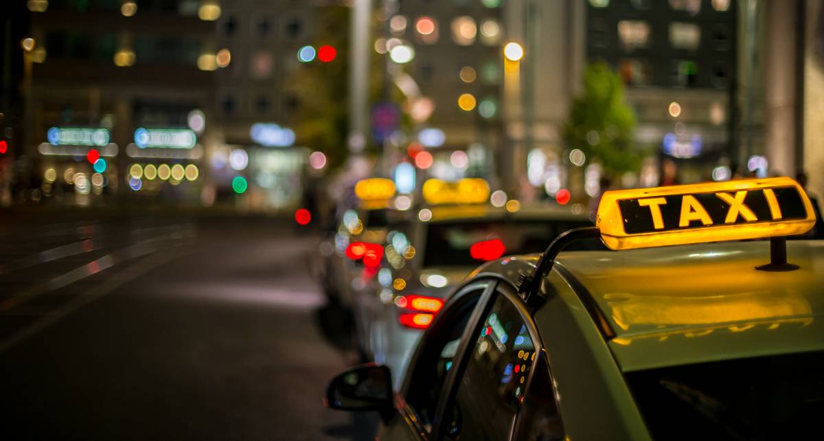 ADOBESTOCK_122377652 | Executive Taxis À propos d’Exécutive Taxis Illzach 2