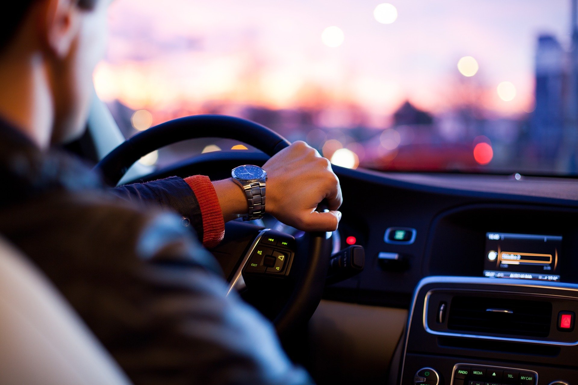 SERVICE_DE_TAXI | Executive Taxis Exécutive Taxis : transport particulier, professionnel, médical et navette aéroport à Saint-Louis en Alsace Wittelsheim